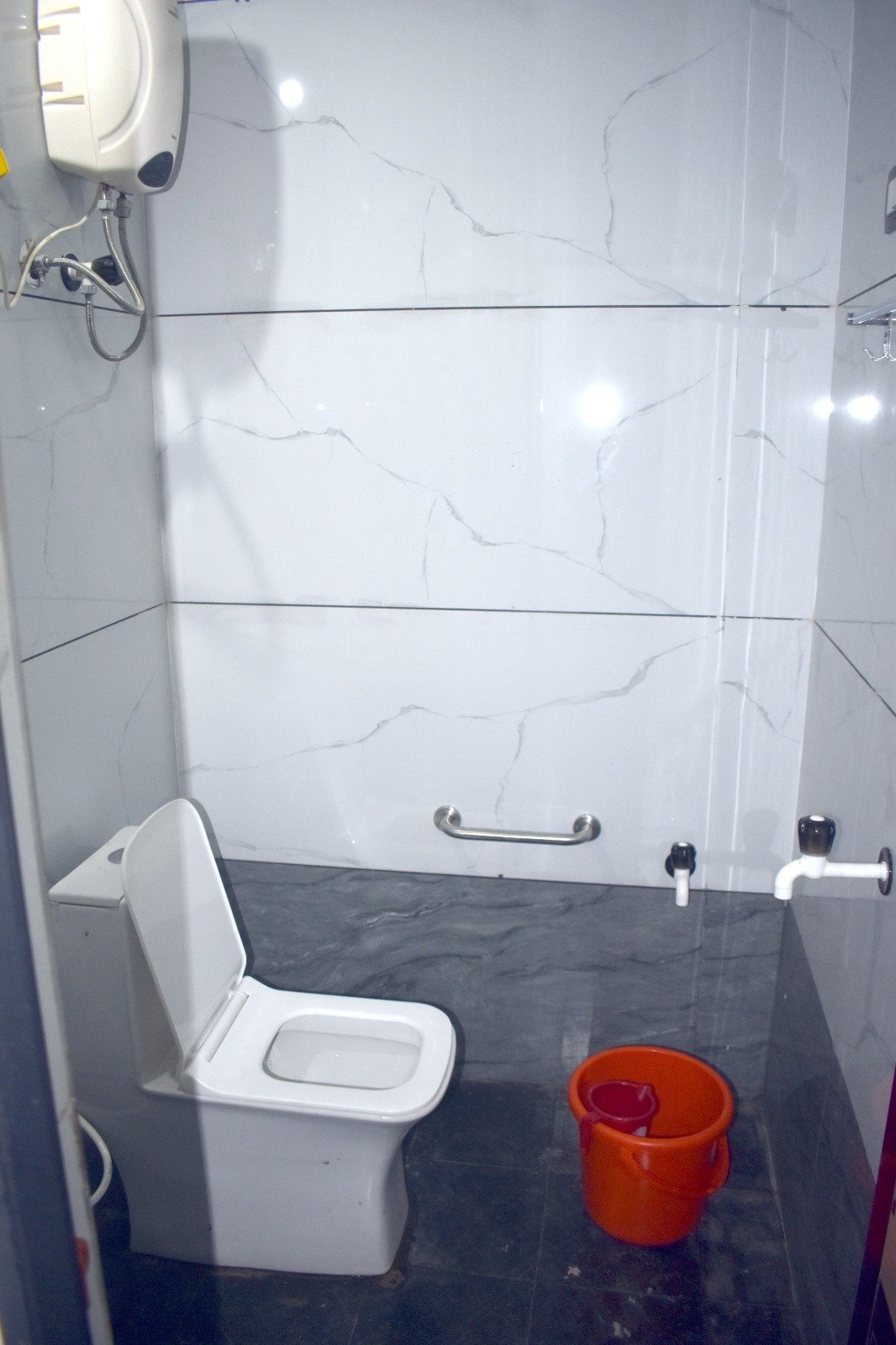 Image hover effect image